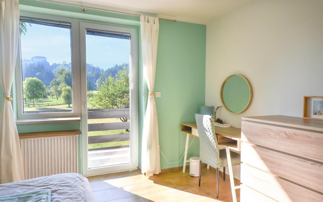 Deerwood Villa-Modern Cozy Apartment With Castle View Bled Exterior photo